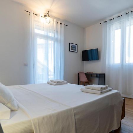 Salice Divino Hotell Lezzeno Exteriör bild