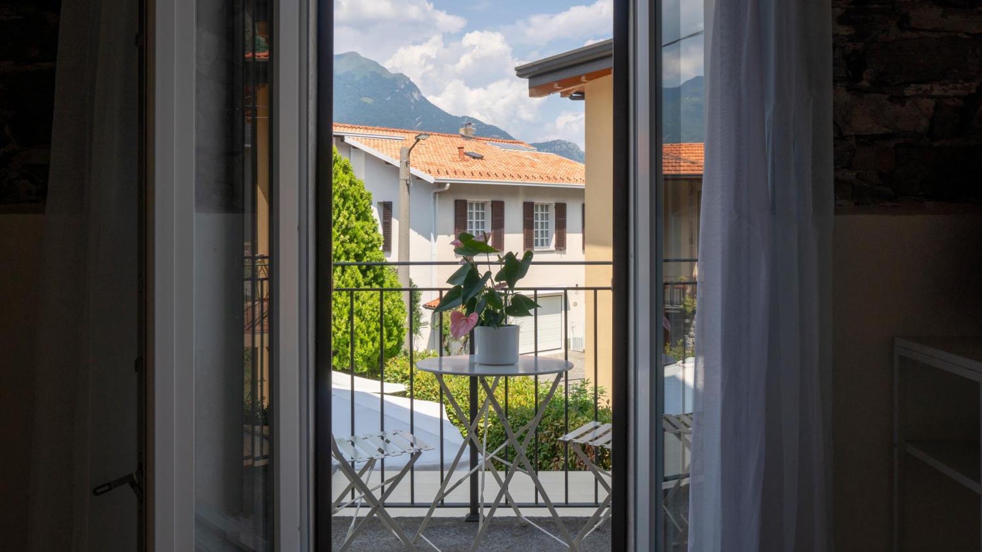 Salice Divino Hotell Lezzeno Rum bild